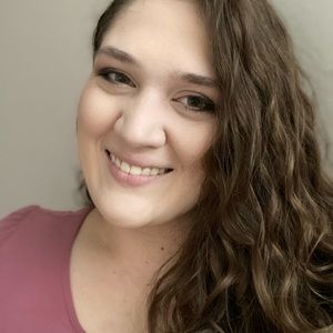 Meet your Posher, Michaela